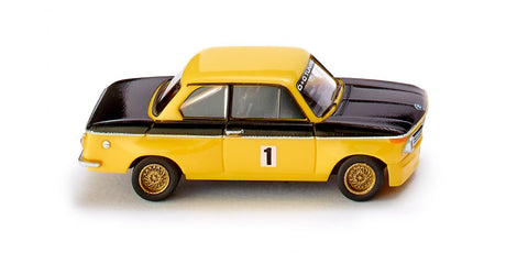 17018302 - BMW 2002 - Racing Version (HO Scale)