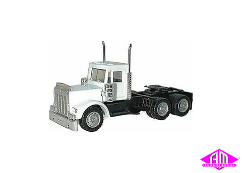 Kenworth W-900 3-Axle Conventional Truck - White (HO Scale)