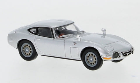 RIK38516 - Toyota 2000 GT Right Hand Drive - Silver (HO Scale)