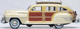 87CB42003 - 1942 Chrysler T & C Woody Wagon - Catalina Tan (HO Scale)