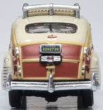 87CB42003 - 1942 Chrysler T & C Woody Wagon - Catalina Tan (HO Scale)