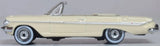 87CI61005 - 1961 Chevrolet Impala - Beige and White (HO Scale)