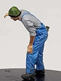 AIM-F14-87 - Z12 Class Fireman Looking into Firebox (HO Scale)