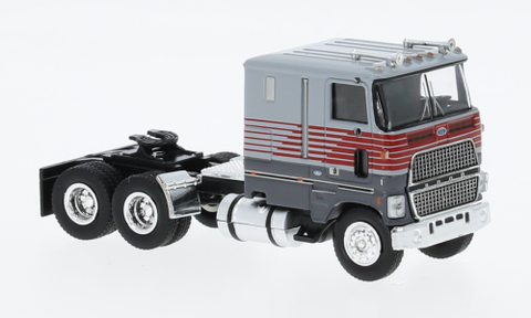 BK85856 - Ford CLT 9000 - Grey/Red 1978 (HO Scale)