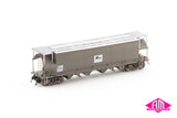 NGHF Grain Hopper with Roof Walks, Freight Rail Wagon Grime with Faded L7 - 4 Car Pack (NGH-51) HO Scale