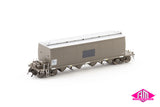 NGYF Grain Hopper with Ground Operated Lids, Pacific National Wagon Grime with Patch Job - 4 Car Pack (NGH-62) HO Scale