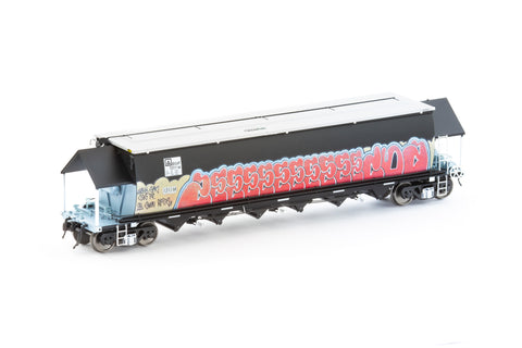 BGVF Grain Hopper, Black with SSR Logos and Grain Lids & Graffiti - Single Car NGH-87 (HO Scale)