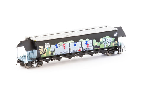 BGVF Grain Hopper, Black with SSR Logos and Grain Lids & Graffiti - Single Car NGH-98