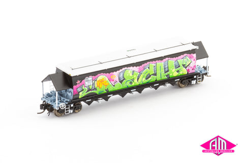 BGVF Grain Hopper, SSR Black With Graffiti - Single Wagon NNGH-11 (N Scale)