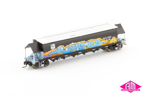 BGVF Grain Hopper, SSR Black With Graffiti - Single Wagon NNGH-16 (N Scale)