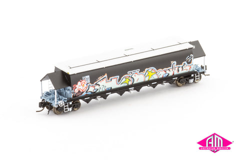 BGVF Grain Hopper, SSR Black With Graffiti - Single Wagon NNGH-17 (N Scale)