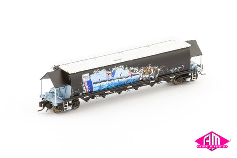 BGVF Grain Hopper, SSR Black With Graffiti - Single Wagon NNGH-8 (N Scale)