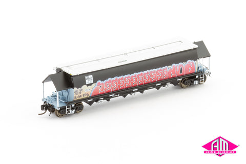 BGVF Grain Hopper, SSR Black With Graffiti - Single Wagon NNGH-9 (N Scale)