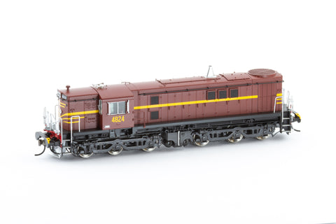 Powerline - #4824 - 48 Class Mark-1 Indian Red (HO Scale)