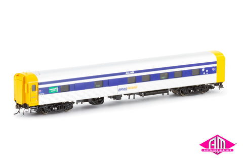 RZEY Crew Car, Pacific National Blue/Yellow with Stars (2007-Present) - Single Car (HO Scale)
