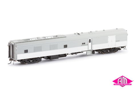 Power Van, GSR Silver (2007-Present) - Single Car SPC-6 (HO Scale)