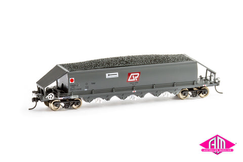 VAK Coal Hopper VAKQ Weathered QR Red  VAK307 (4 car set) HO Scale 16.5mm