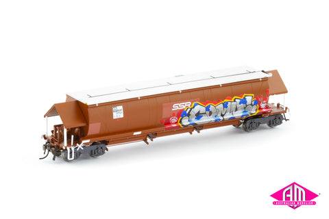BGKF Grain Hopper, SSR Faded SRA Red With Grain Lids & Graffiti, DCA Bogies - Single Car (NGH-74) HO Scale