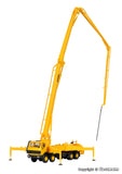 10200 - Concrete Pumping Truck Kit (HO Scale)