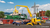 11282 - Liebherr 934 Transfer Device (HO Scale)