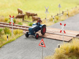 Noch 14303 - Laser-Cut Minis - St Andrews Crosses (HO Scale)