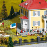 Noch 14800 - Accessories Set - Garden Tools (HO Scale)