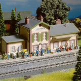 Noch 14810 - Accessories Set - Station Accessories (HO Scale)
