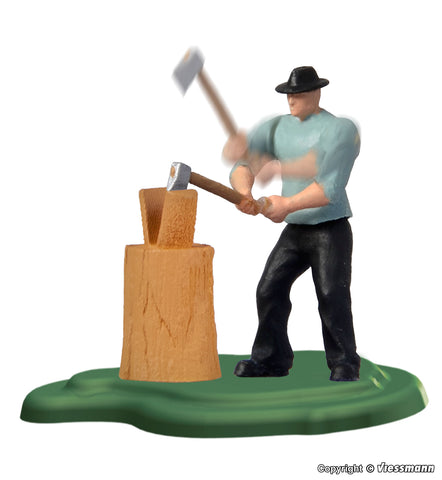 Viessmann - 1515 -  eMotion Wood Chopper with Axe and Block of Wood - Moving (HO Scale)