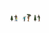 Noch 15927 - Figure Set - Selling Christmas Trees (HO Scale)