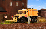 16303 - Two Way UNIMOG With Spray & Cleaning Device (HO Scale)