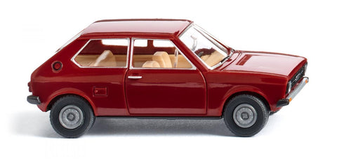 17003697 - Audi 50 - Maroon (HO Scale)