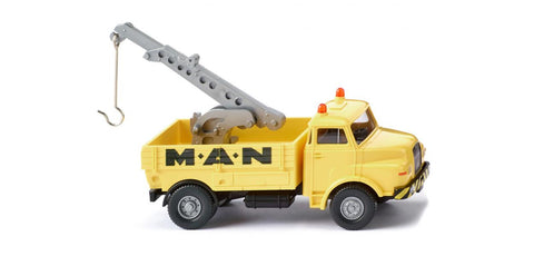 17063406 - MAN Towing Vehicle - MAN Service Logo (HO Scale)
