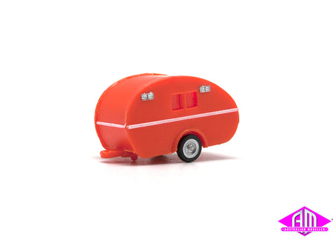 Caravan Single Axle Orange HO Scale