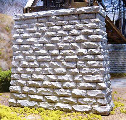 214-9831 - Rectangular Bridge Piers - Stone 2pc (N Scale)