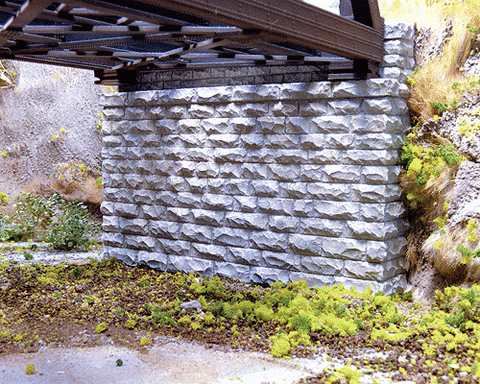 214-9850 - Double Bridge Abutments - Cut Stone 2pc (N Scale)