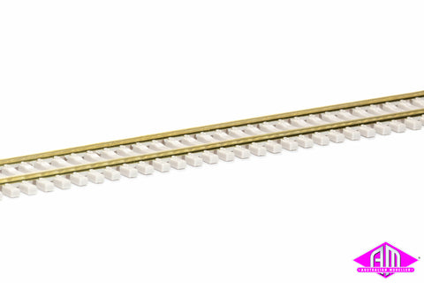 Micro Engineering - 10-105 - Flex-Trak - Non-Weathered - Code 83 - Concrete Ties (HO Scale)