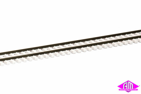 Micro Engineering - 12-105 - Flex-Trak - Weathered - Code 83 - Concrete Ties (HO Scale)