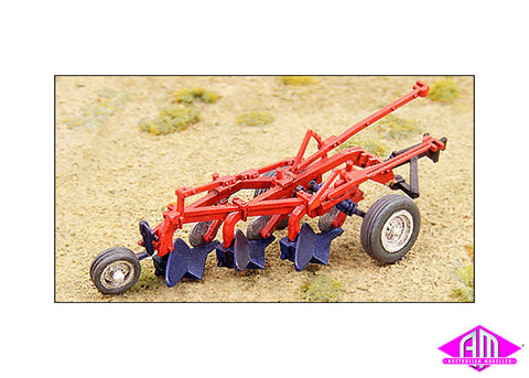 284-60003 - 1950s 3 Bottom Plow Unpainted Kit (HO Scale)