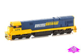 Pacific National C30 Loco & 3 Shared Bogie Container Wagons Set (With Track)
