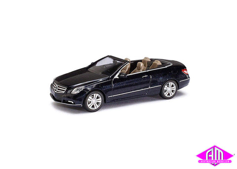 41675 - Mercedes Benz E Class CMD (HO Scale)