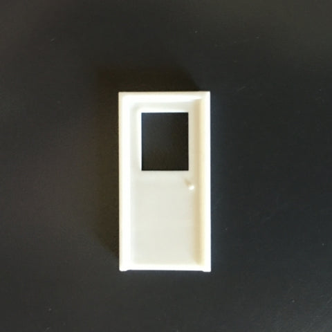 541-1103 - Personnel Door with Window (HO Scale)