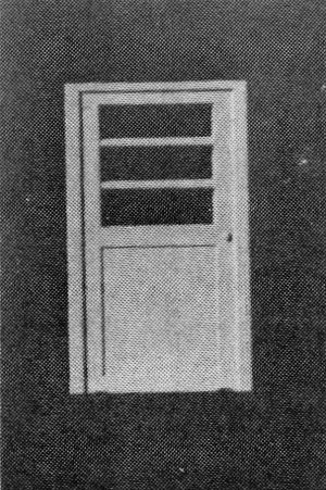 541-1104 - Personnel Door - 3 Pane - 3pc (HO Scale)