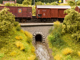Noch 58296 - Culvert “Tunnel” 2pc 8 x 4.3cm (HO Scale)