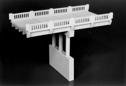 628-0152 - 50' Highway Overpass With Pier (N Scale)
