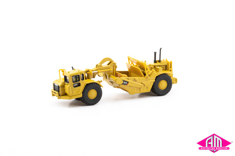 Cat 627G Wheel Tractor Scraper High Line Series (HO Scale)