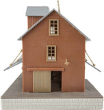 931-918 - Brick Freight House Kit (HO Scale)