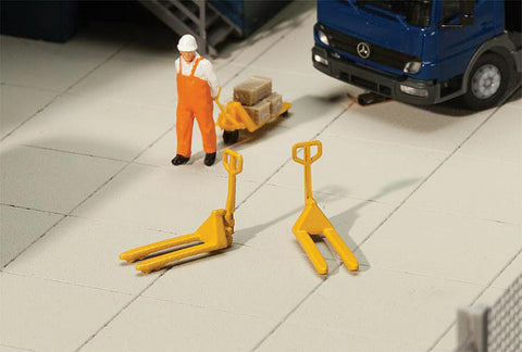 949-4144 - Pallet Jacks Kit - 4pc (HO Scale)