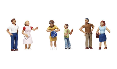 A1825 - Scenic Accents - Window Shoppers (HO Scale)