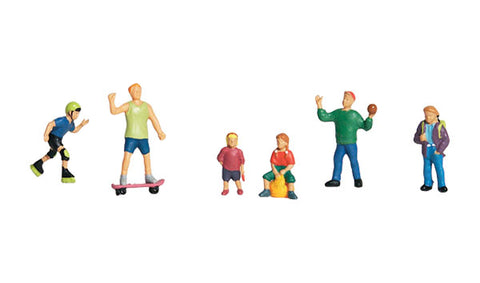 A1830 - Kids At Play (HO Scale)