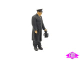 Station Master C With Kerosene Lamp HO